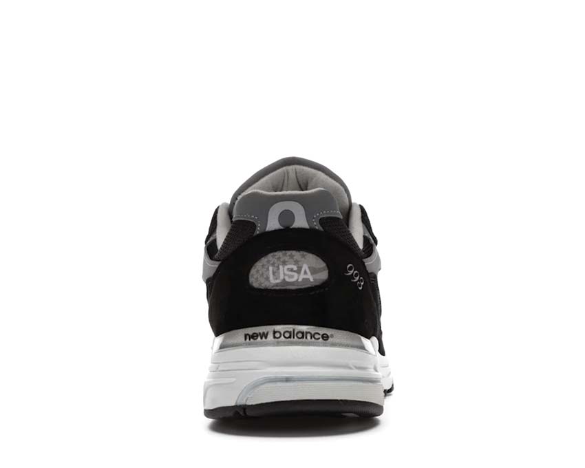 New Balance 993 Made in USA Black détail — tige en mesh et daim noir premium