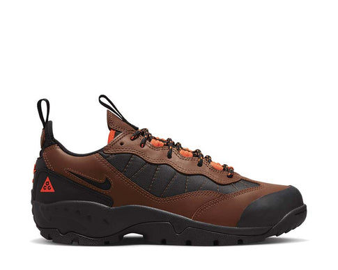 Nike ACG Air Mada Bison Black Hyper Crimson — sneaker unisexe trail outdoor