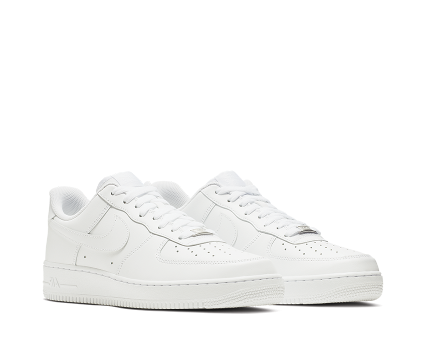 Nike Air Force 1 '07 White vue latérale — tige cuir pleine fleur blanc