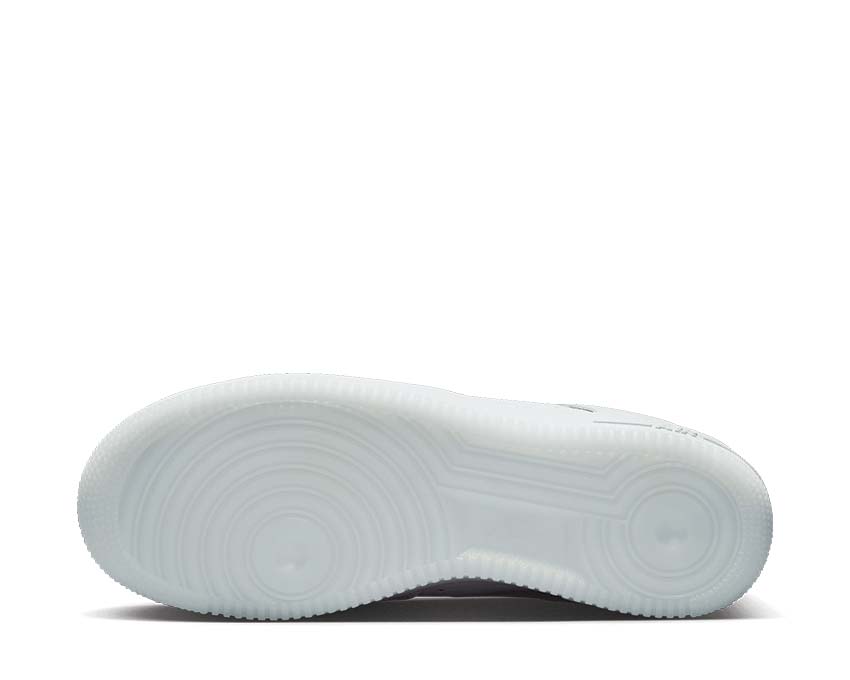 Nike Air Force 1 Low Retro White detalle — parte superior cuero blanco