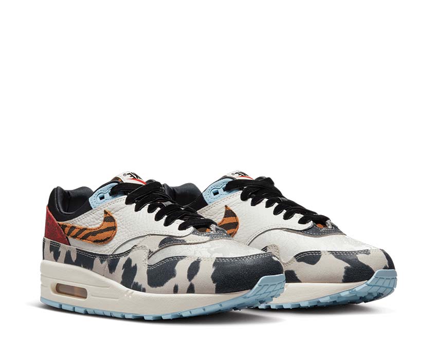 Nike Air Max 1 '87 Sail Black Celestine Blue Seitenansicht — Leder und Wildleder
