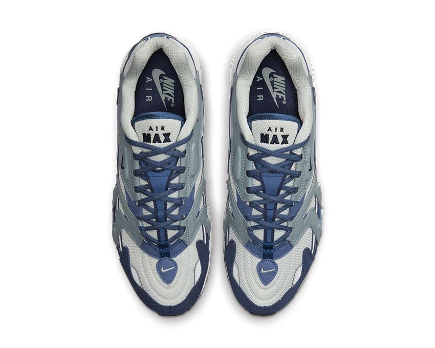 Nike Air Max 96 II Premium Light Silver Aviator Grey détail — tige cuir silver