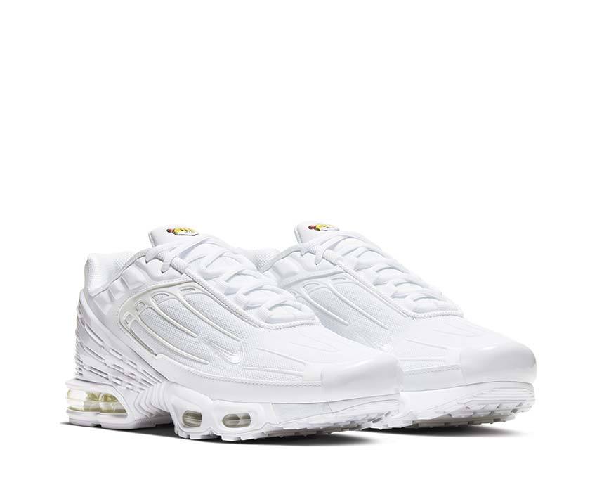 Nike Air Max Plus III White vue latérale — mesh et TPU