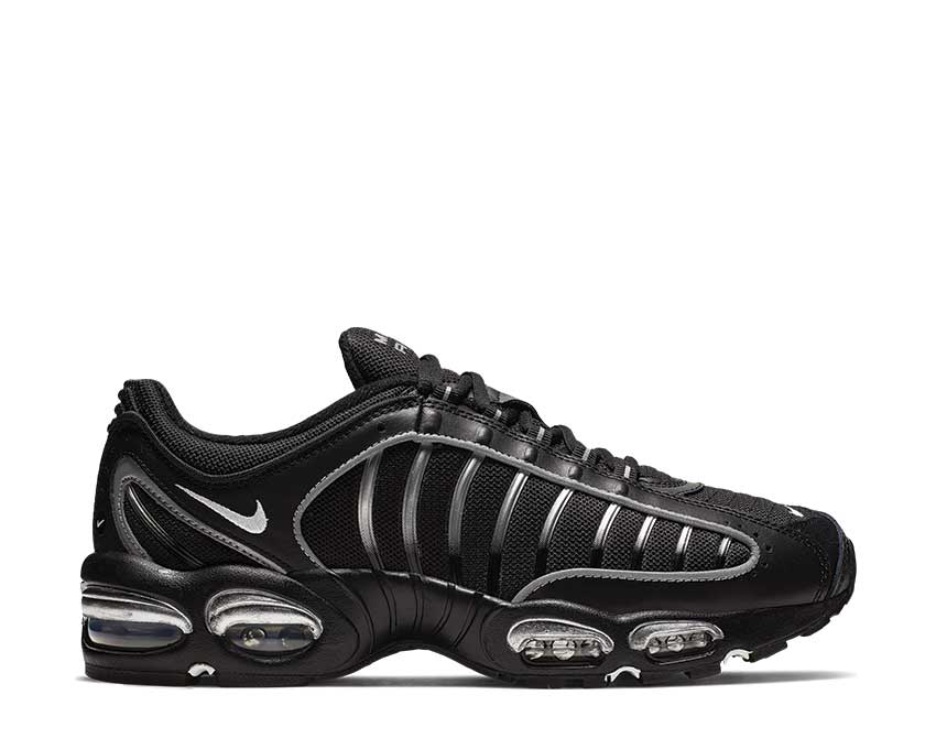 Nike Air Max Tailwind IV Black — sneaker unisex coloris negro