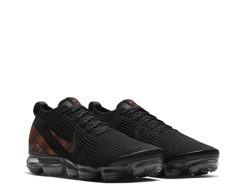 Nike Air Vapormax Flyknit 3 Black Total Orange vista lateral — Flyknit