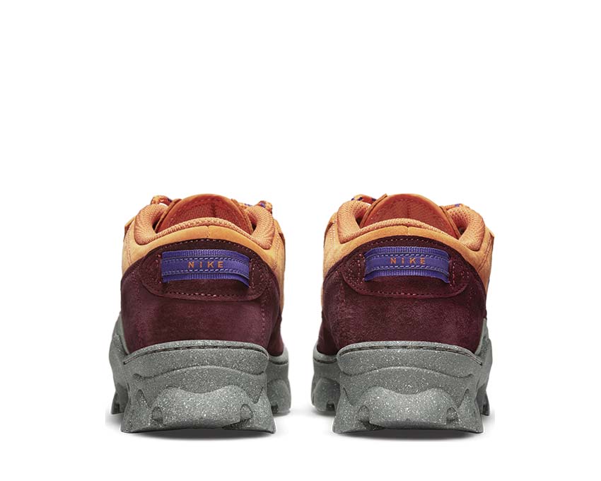 Nike Lahar Low Sport Spice Sohle — geriffelte rutschfeste Sohle