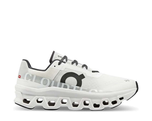 On Cloudmonster Undyed White — running hombre tecnología CloudTec